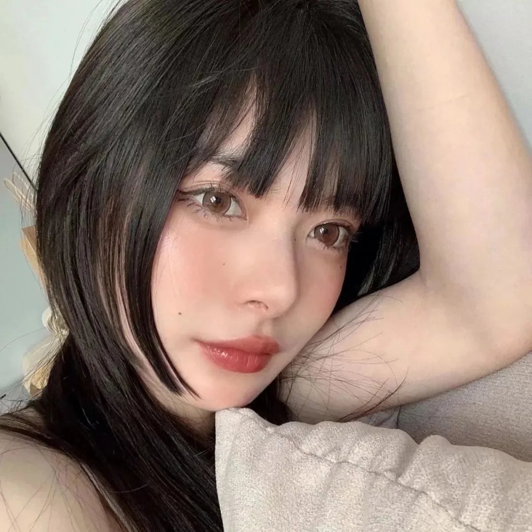 娇娃闹军营